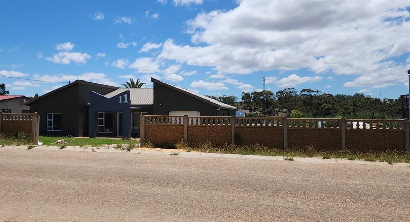 3 Bedroom Property for Sale in Albertinia Western Cape